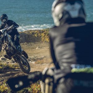 TF450E_MY26_DAY_1_ACTION_0032-triumph_landscape