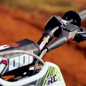 TF450RC_MY25__RSP3649-triumph_landscape